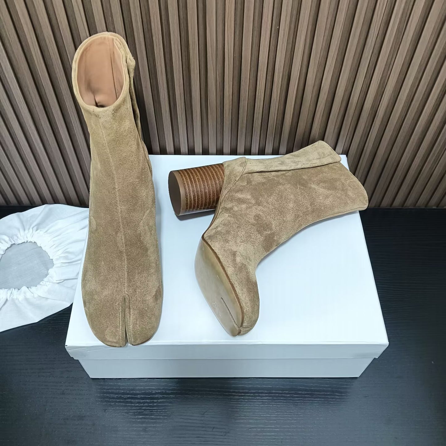 Women's Affordable Luxury Trotter Sheepskin Mid Chelsea High Women's Leather Boots