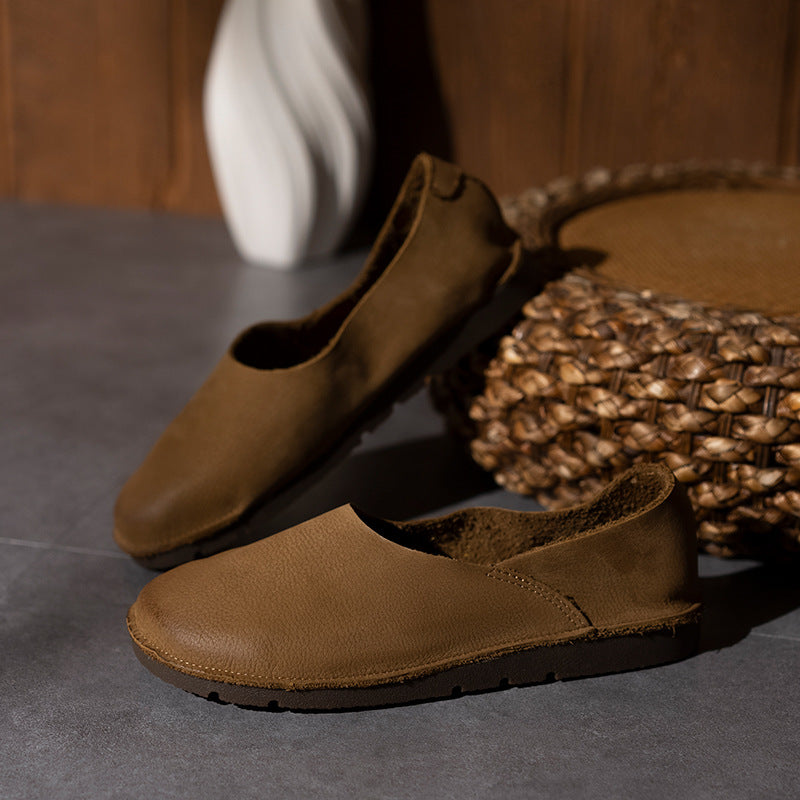 Women's & Men's Handmade Round Head Soft Bottom Surface Comfortable Flats Women's Casual Shoes