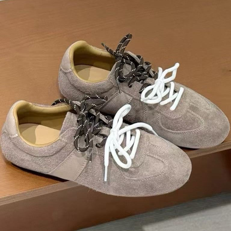 Cowhide Flat Autumn Round Head Leisure Fashion Soft Bottom Breathable Women's Casual Shoes