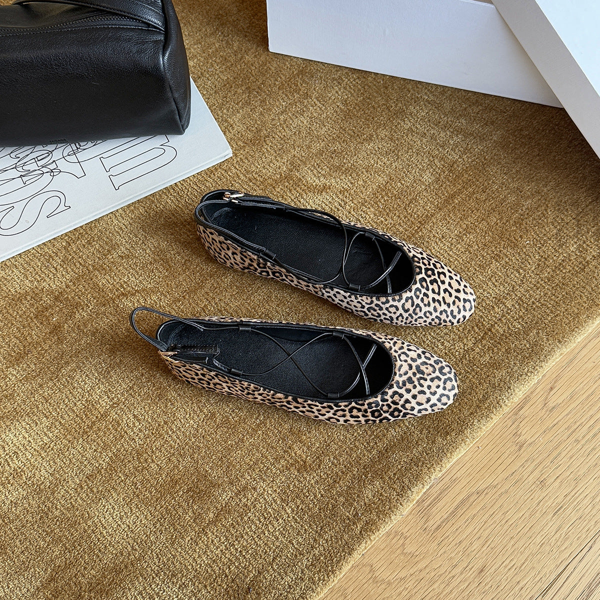 Women's French Fashion Cross Strap Mary Jane Vintage Low-cut Flat Women's Casual Shoes
