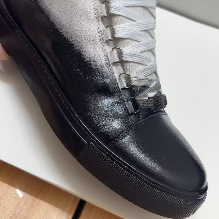 Men's Classic Paris Black Pleated Oil Wax White Men's Board Shoes