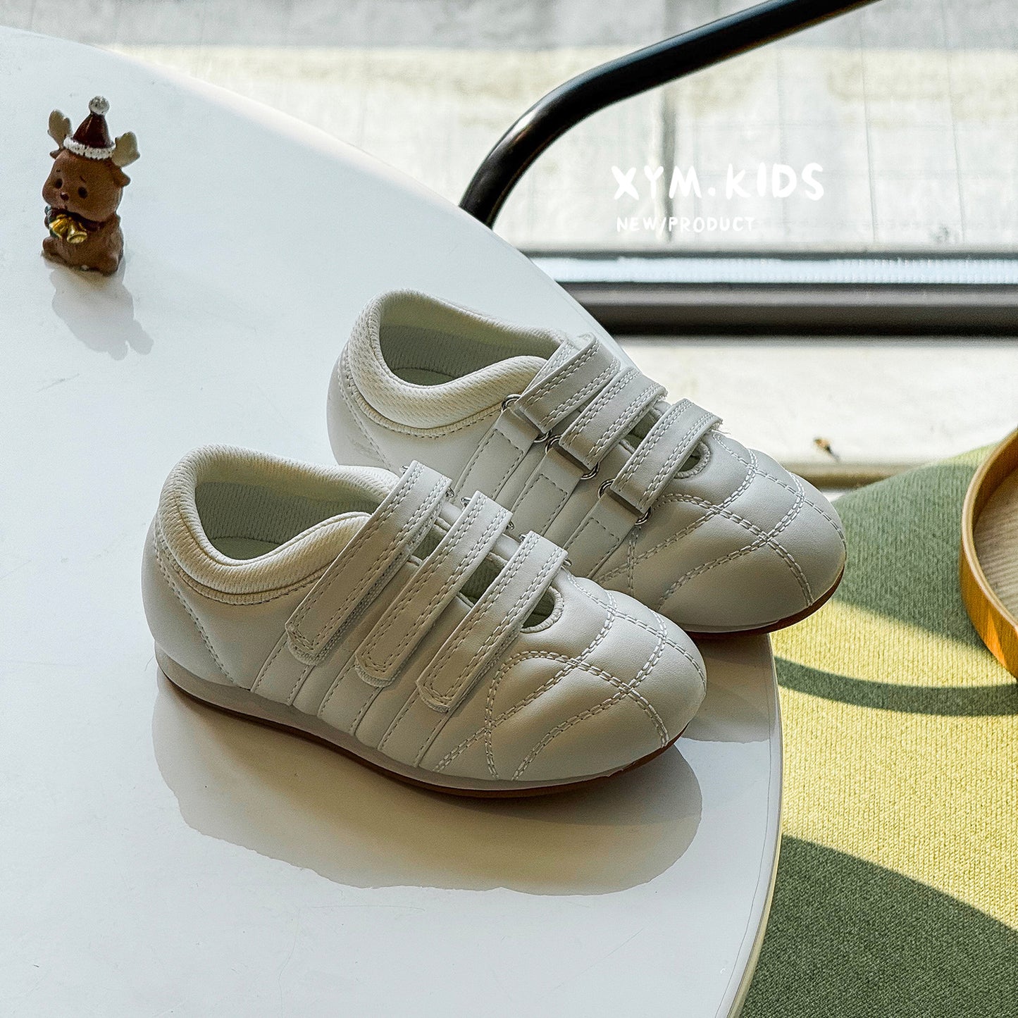 Children's Korean Style Fashionable Velcro Soft Bottom Leather Shoes