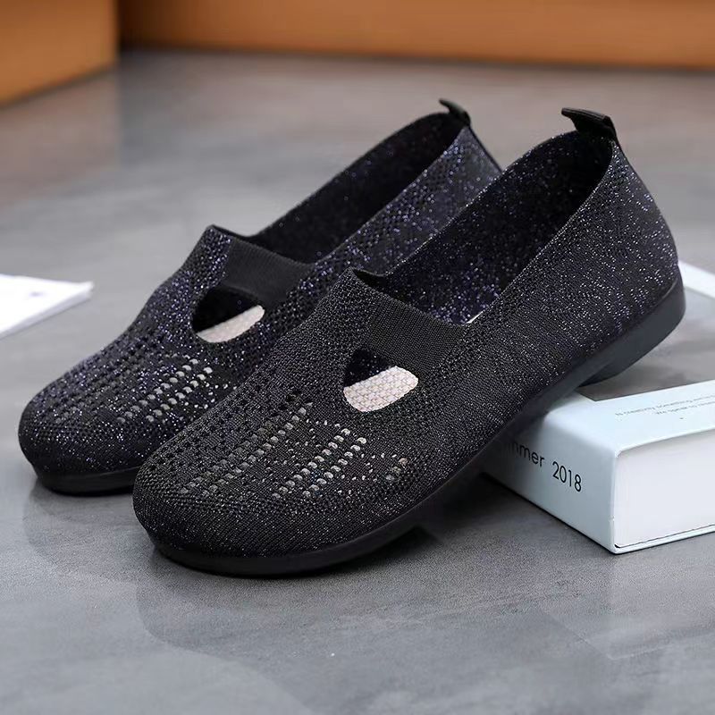 Women's & Men's Summer Hollowed Mesh Comfortable Breathable Slip-on Old Cloth Casual Shoes