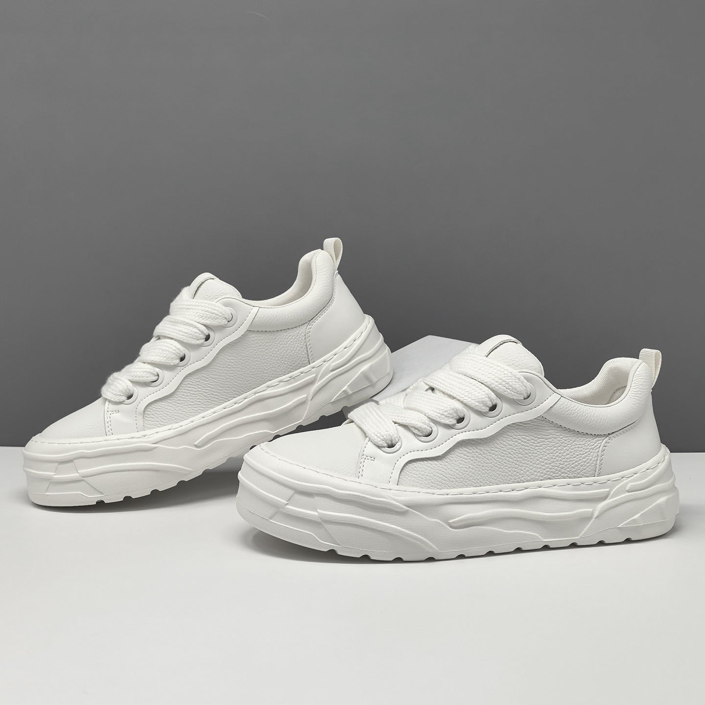 Men's First Layer Cowhide Breathable Fashionable Fashion Casual Shoes