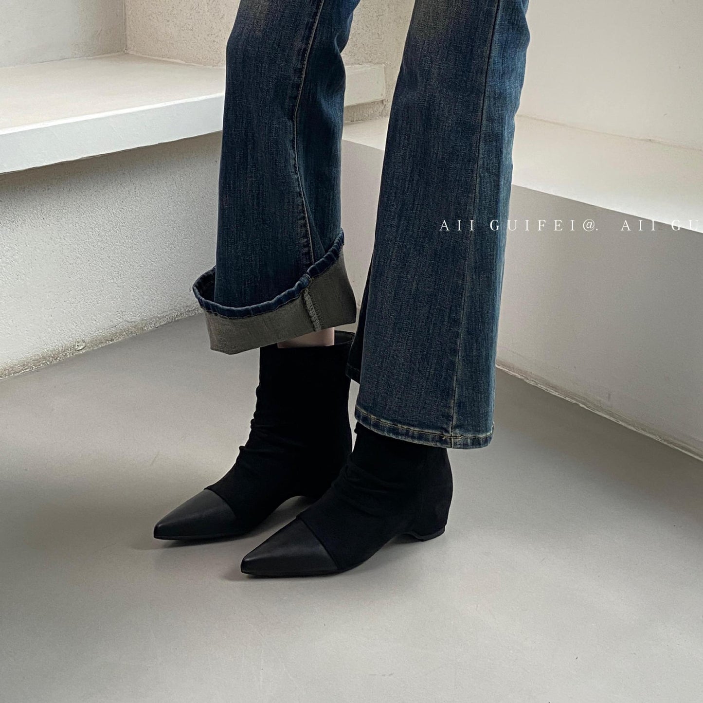 Height Increasing Insole Pile Style Booties Chelsea Pointed Women's Leather Boots