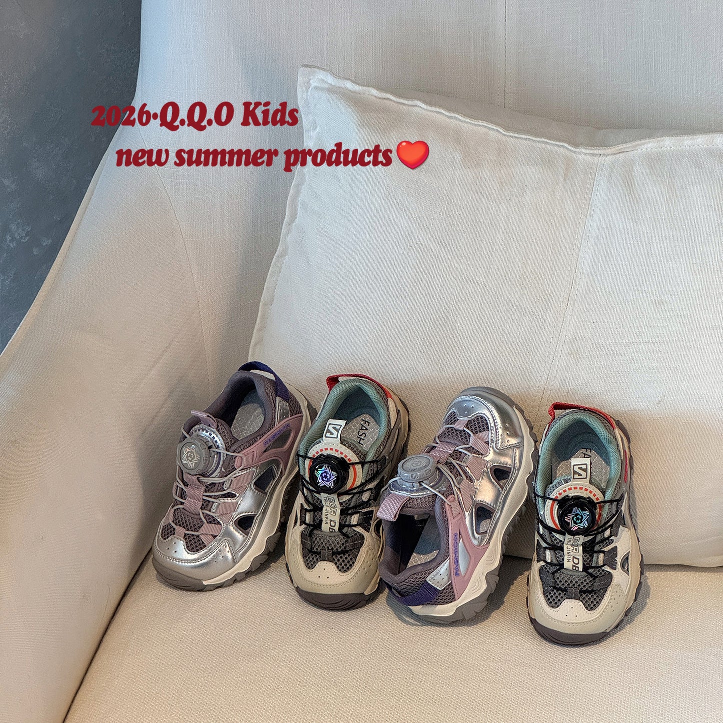 Children's Rotating Buckle Frame Boys Lightweight Hollow Children's Sports Shoes