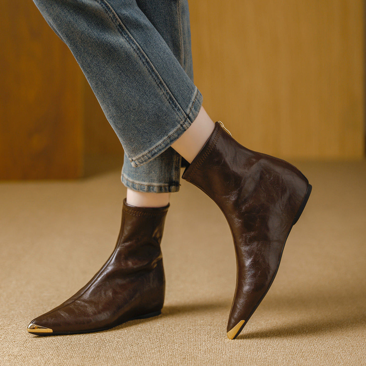 Women's Fashion Pointed Toe Stretch Thin Height Women's Leather Boots