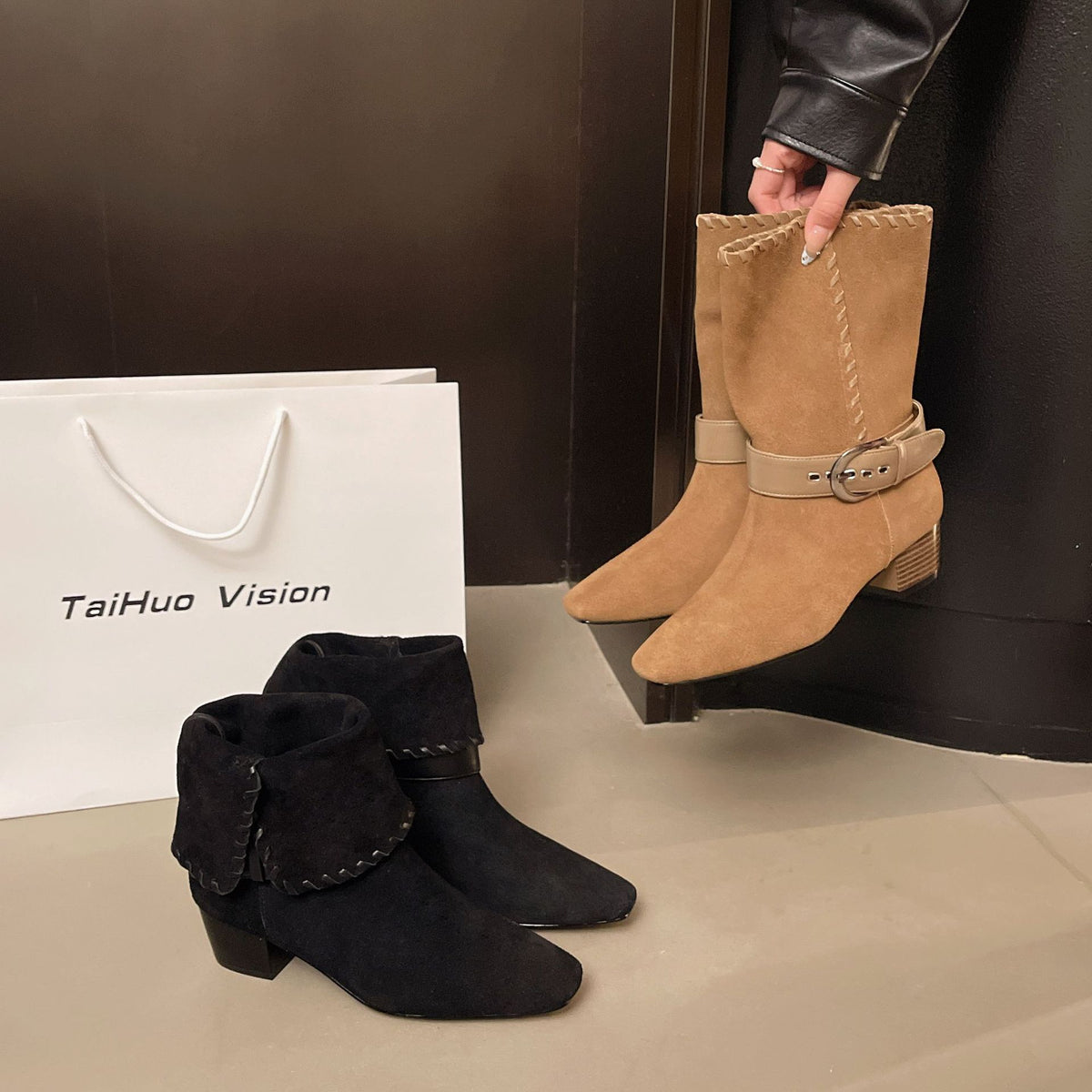 Women's Skin Length Loose Socks Autumn Genuine Chunky Women's Leather Boots