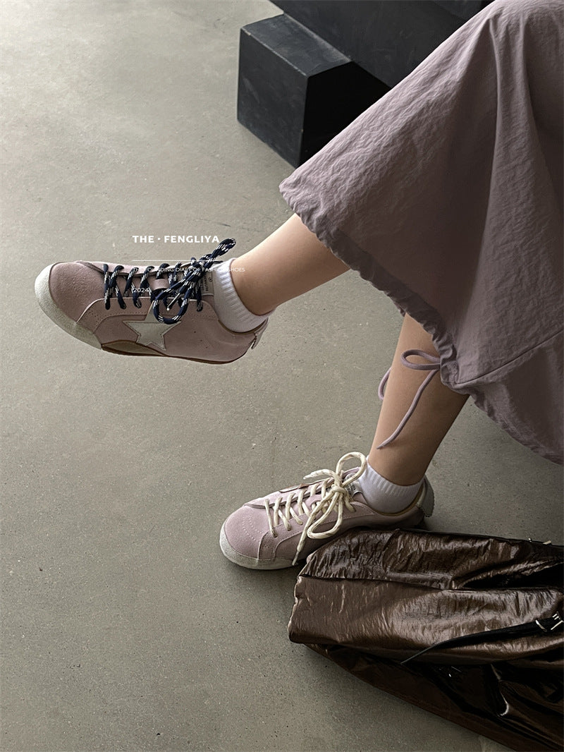 Women's Cowhide Retro Star Pattern Not Tired Feet Lace Women's Casual Shoes