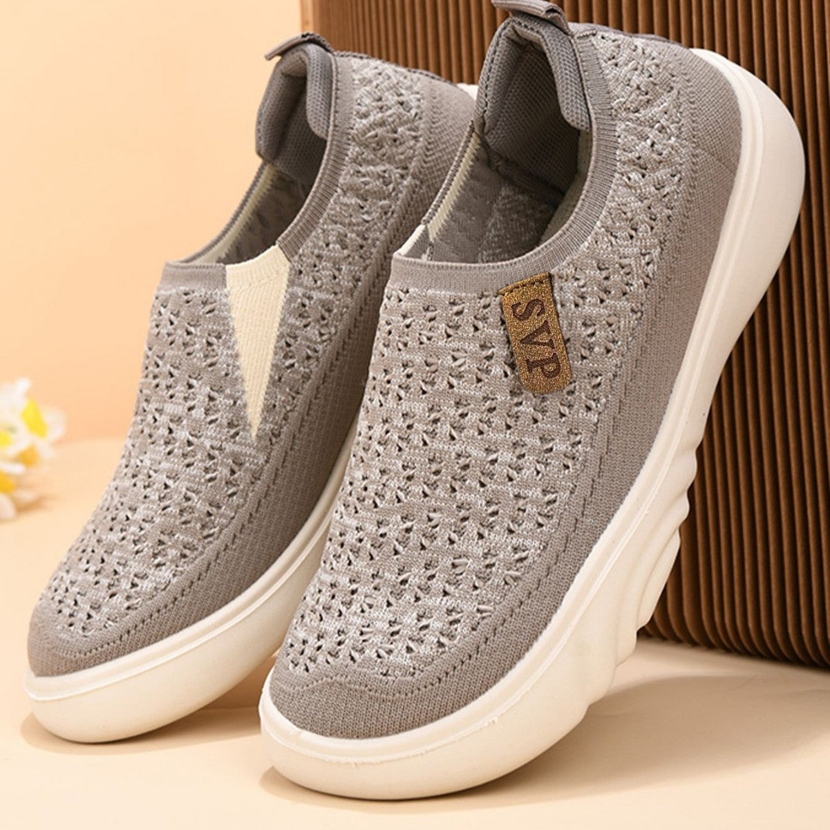 Women's Cloth Single Soft Bottom Comfortable Slip-on Women's Shoes