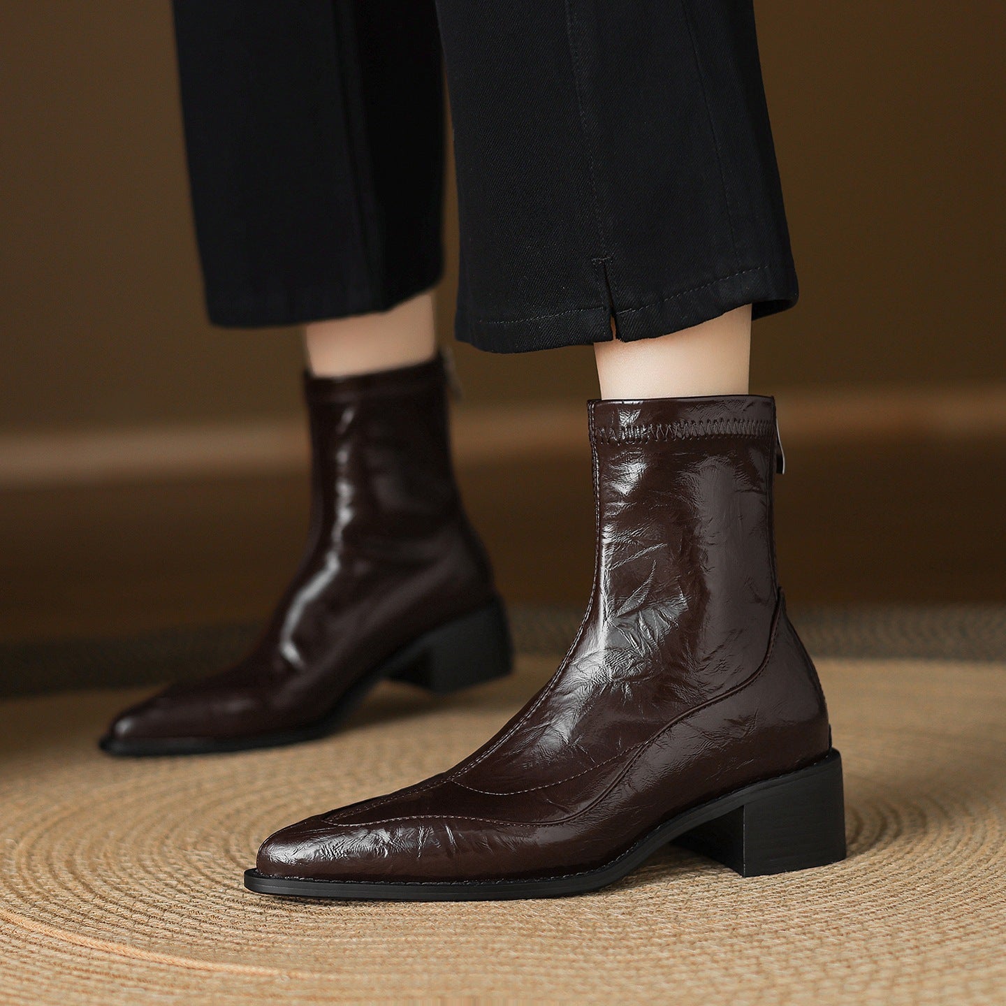 Large Size Retro Pointed Toe Chunky Booties Female Skinny Fashion Women's Leather Boots