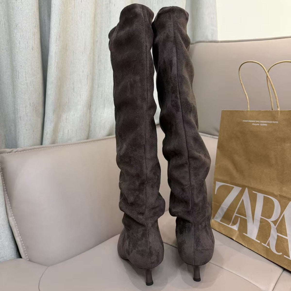 Women's Pointed Toe Pleated Cow Suede Pile Style High Cat Below Heels
