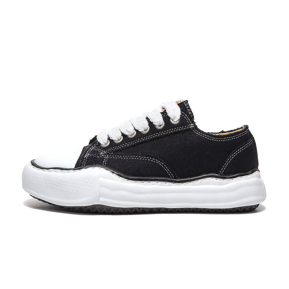 Thick Bottom Classic Style Head Versatile Canvas Shoes