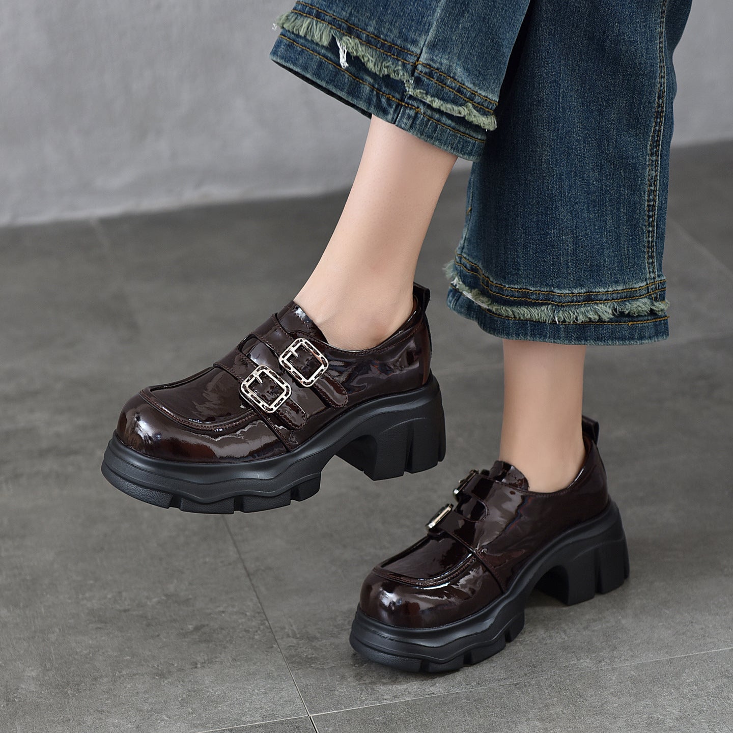 Women's Patent First Layer Cowhide Platform Double Buckle Commuter Round Loafers
