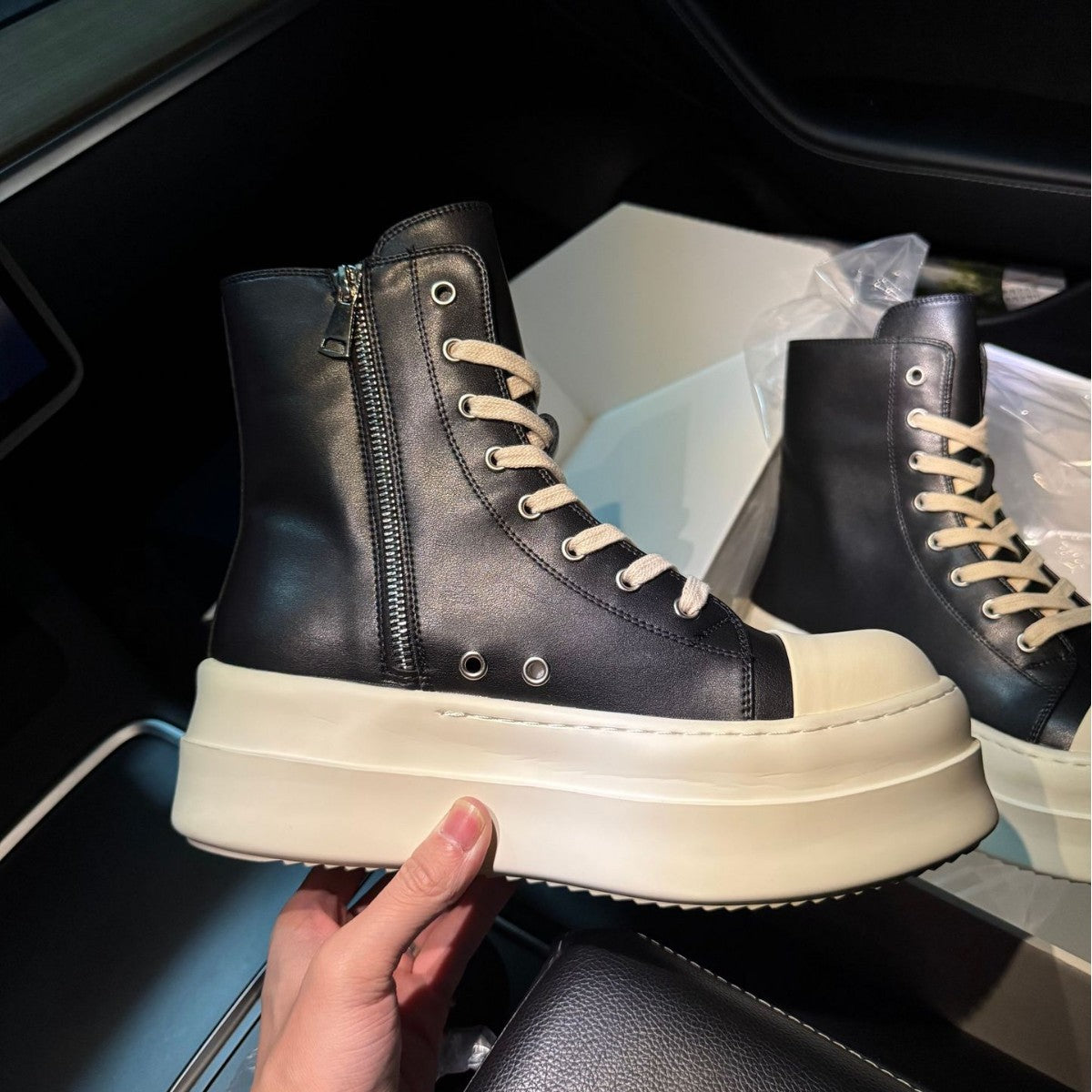 Couple Dark Four Breathable Thick Sole Height Increasing High Street Sneakers