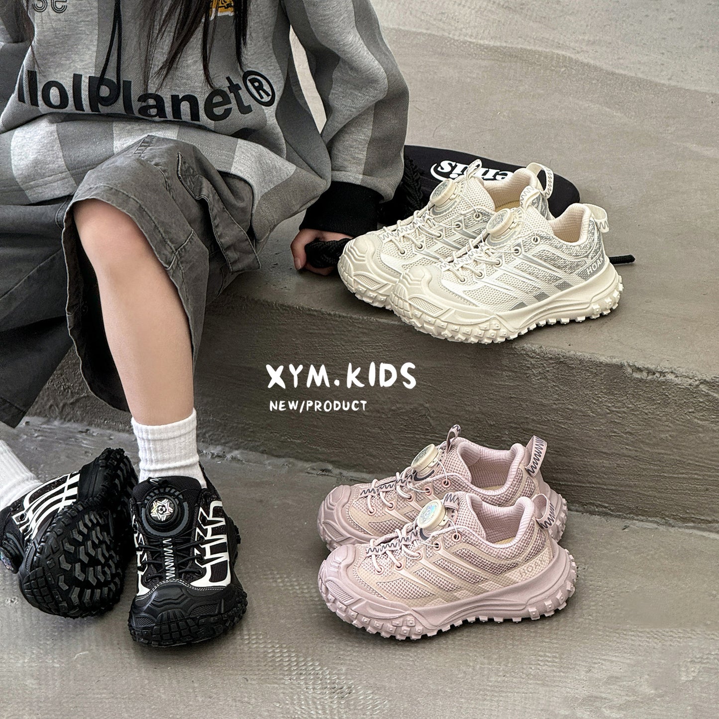 Children's Spring Lightweight Breathable Fashion Rotating Buckle Resin Sneakers