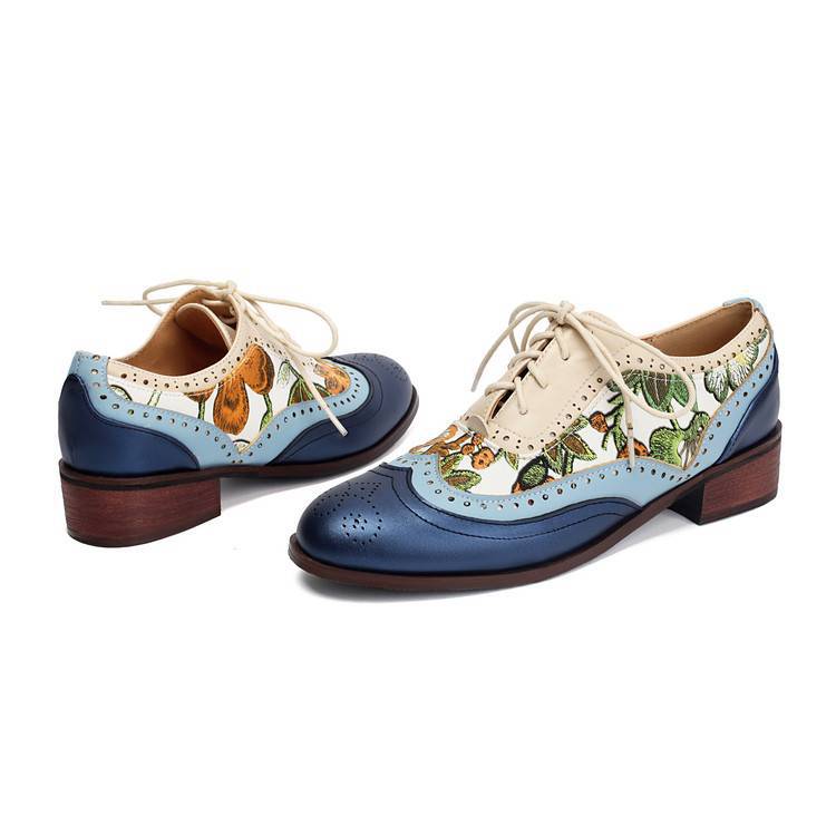 Women's Retro Ethnic Style Brogue Color Matching Round Head Chunky Casual Shoes