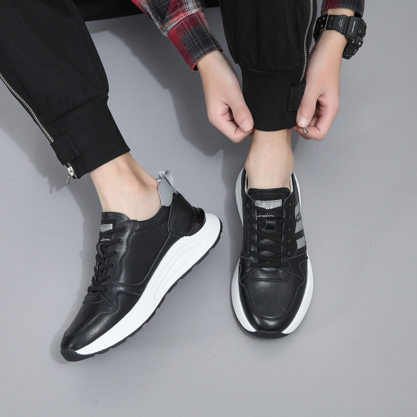 Men's Top Layer Cowhide Four Breathable Comfortable Men's Casual Leather Shoes
