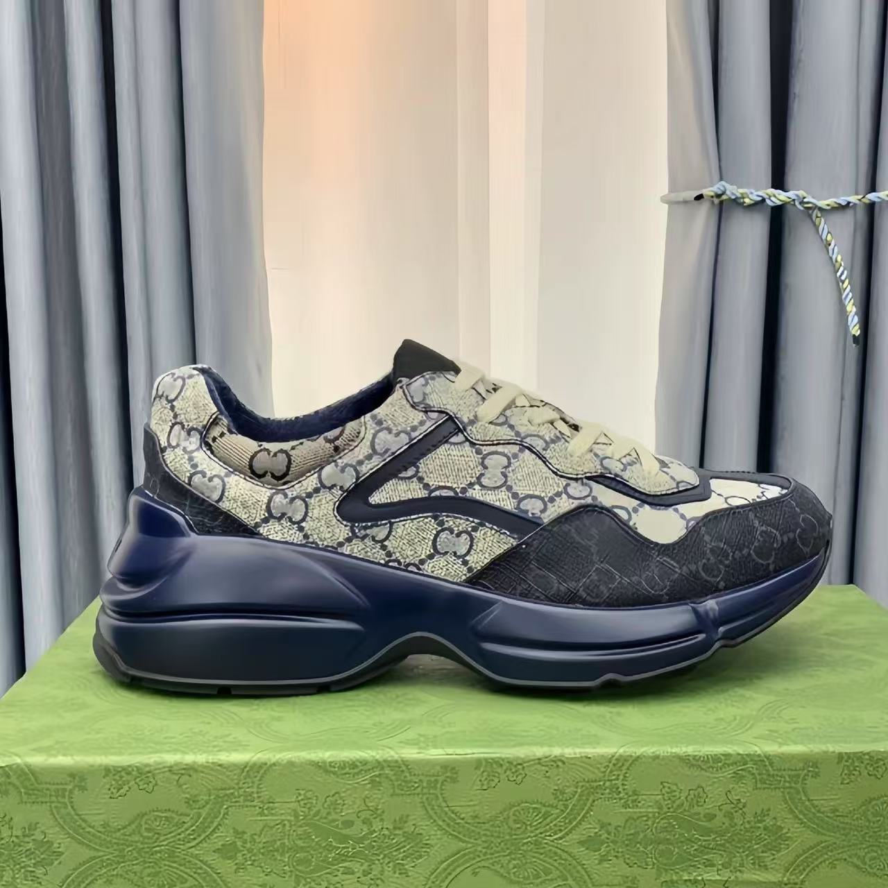 Women's Color Matching Printed Thick Bottom Not Women's Sports Shoes
