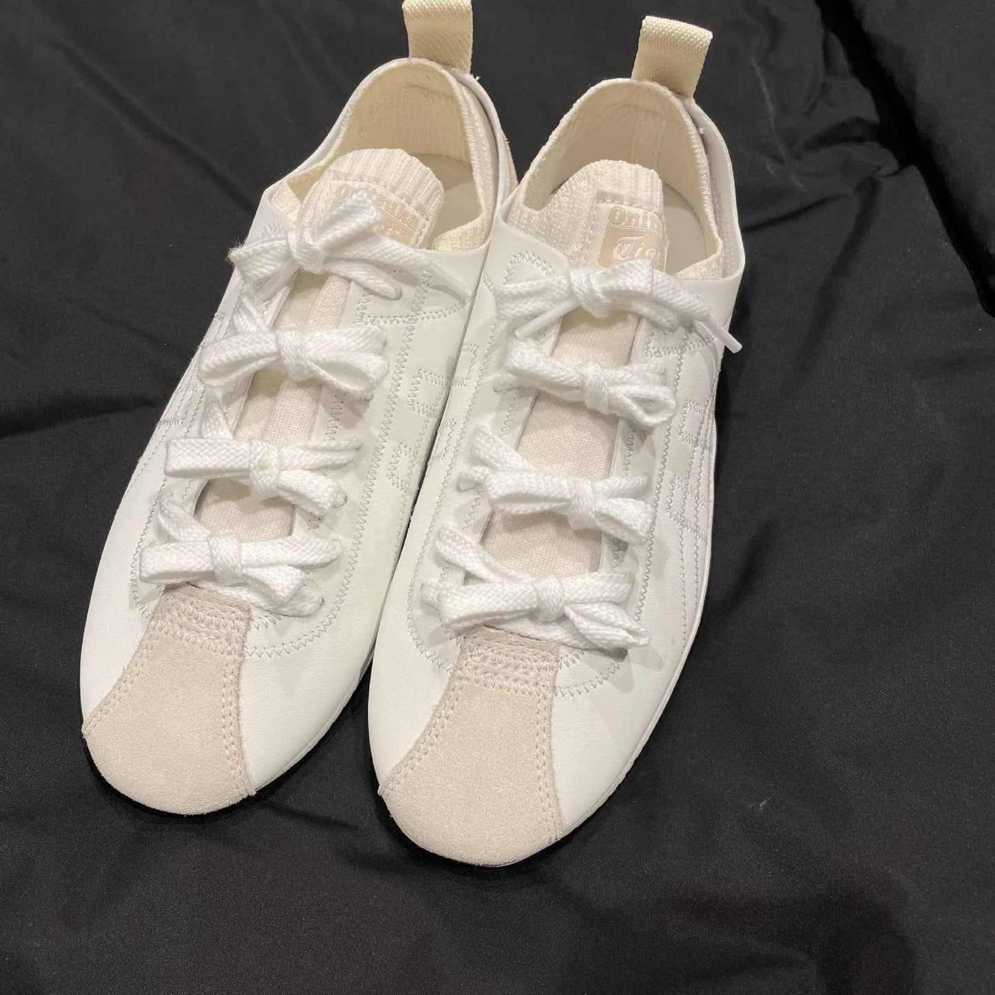 Women's Cowhide Version Design Genuine Flat Fashionable Bow Women's Sports Shoes