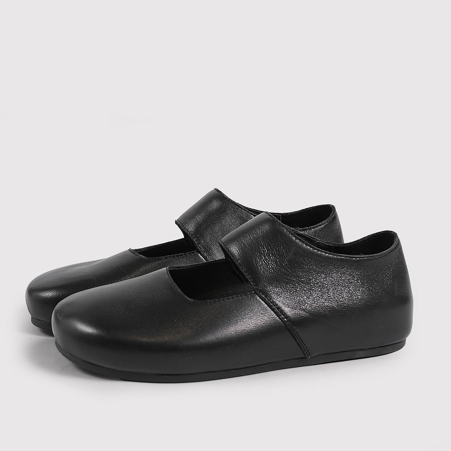 Women's Sheepskin Version Thick-soled Retro Slip-on Simple Women's Fashion Shoes