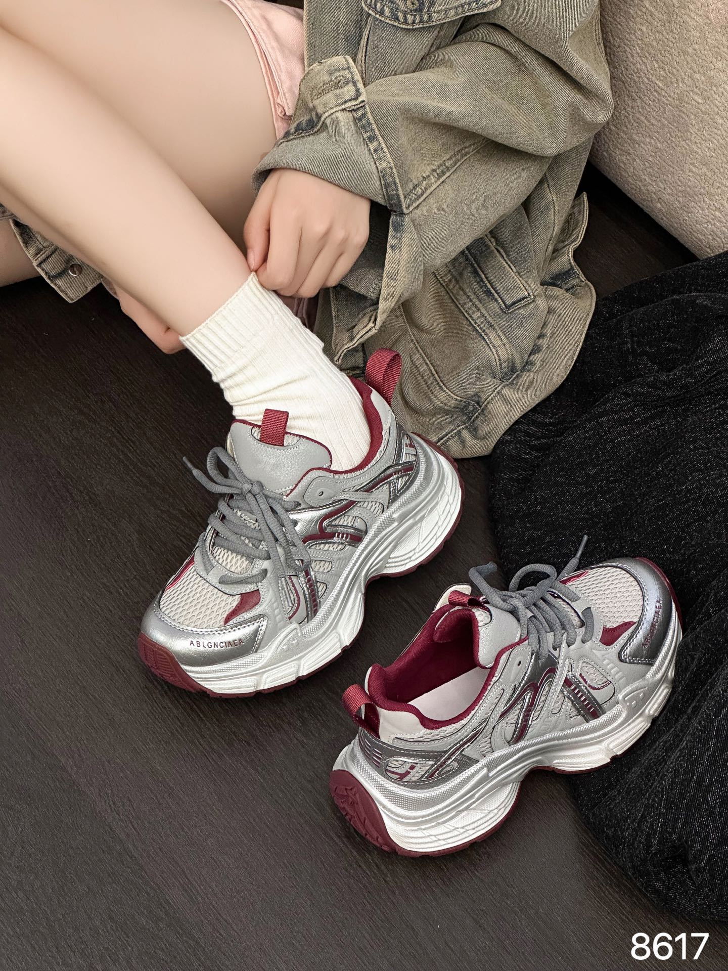 Women's Mesh Surface Platform Dad Lightweight Elevator Wild Women's Sports Shoes