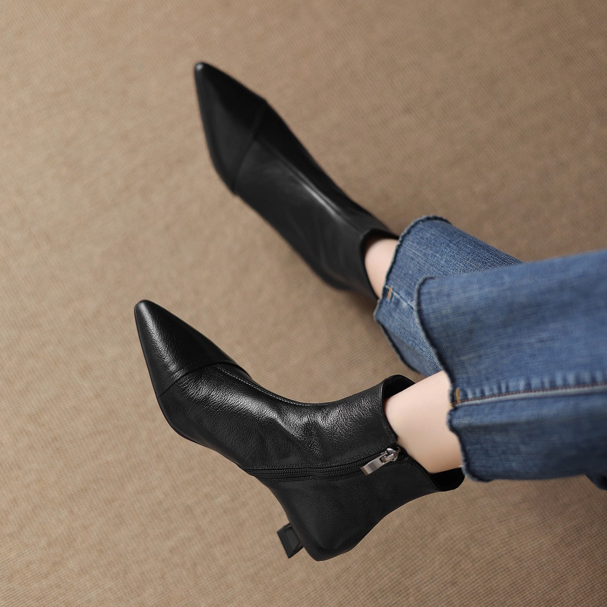 Women's French Soft Ankle Pointed Brown Not Tired Women's Leather Boots