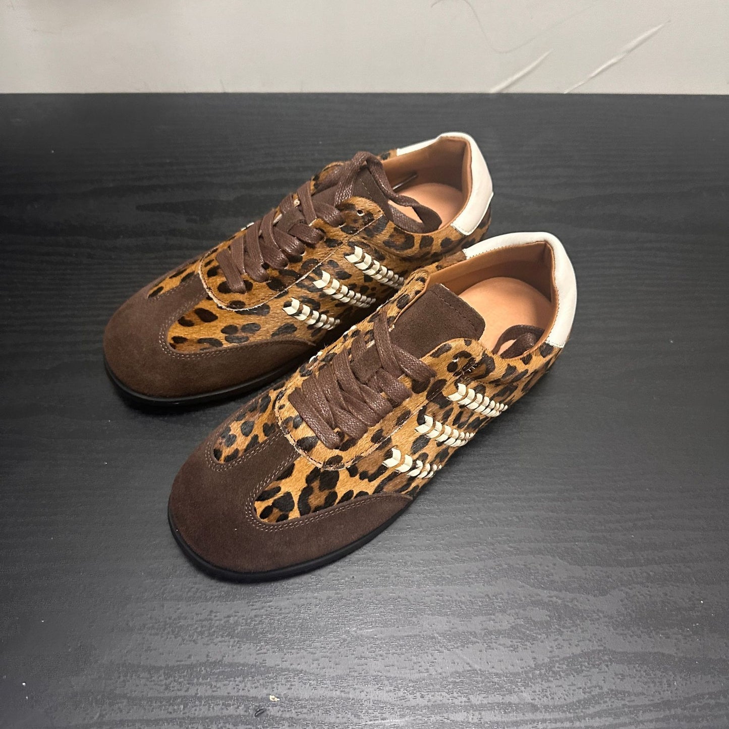 Women's Flat Leopard Print Horse Fur Training Retro British Style Sports Women's Casual Shoes