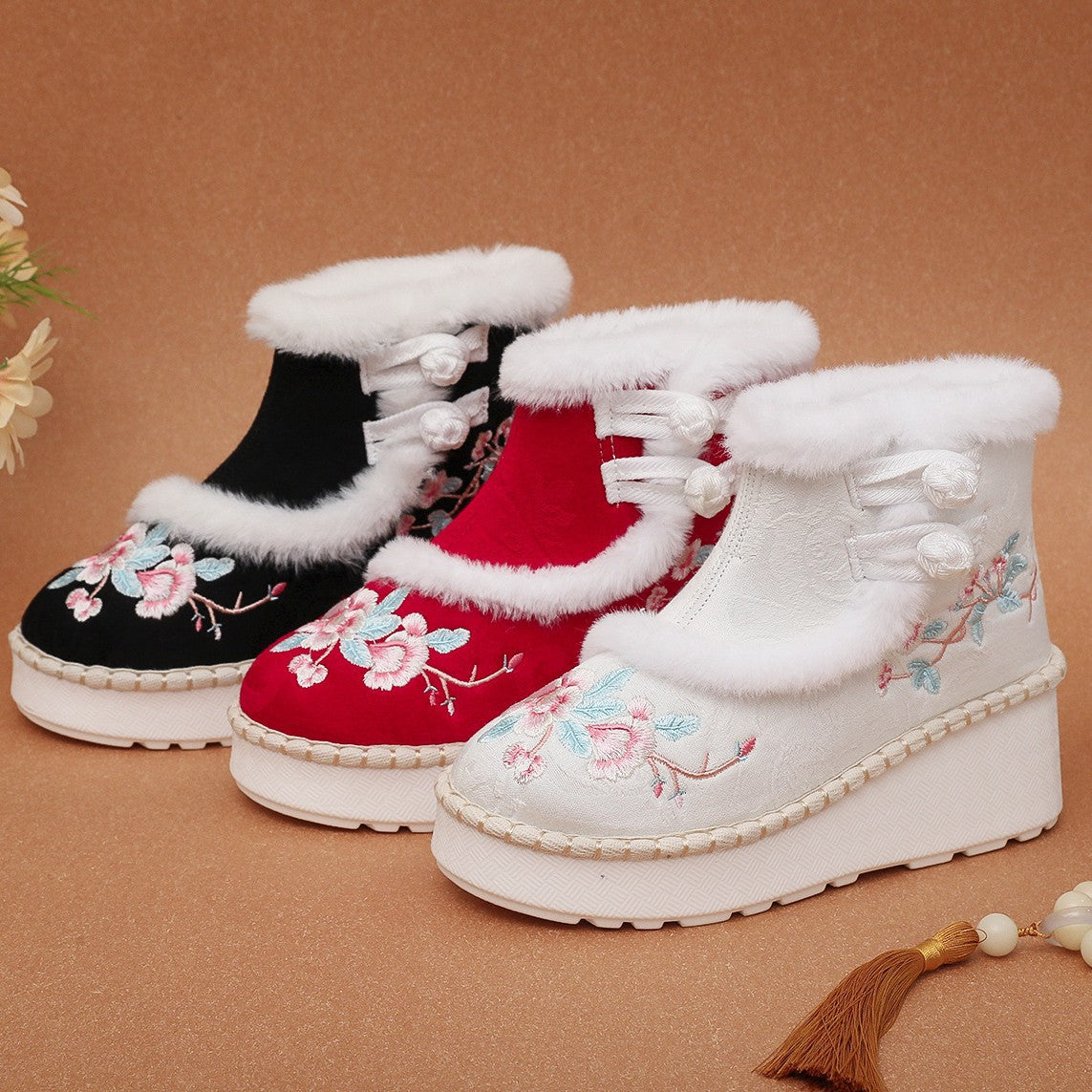 Yunnan Embroidery National Fashion Wedge Characteristic Women's Shoes