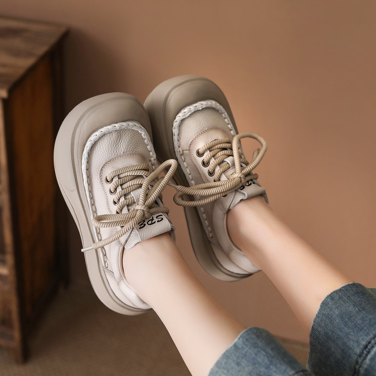 Women's First Layer Cowhide Retro Platform Spring Versatile Big Head Genuine Women's Casual Shoes