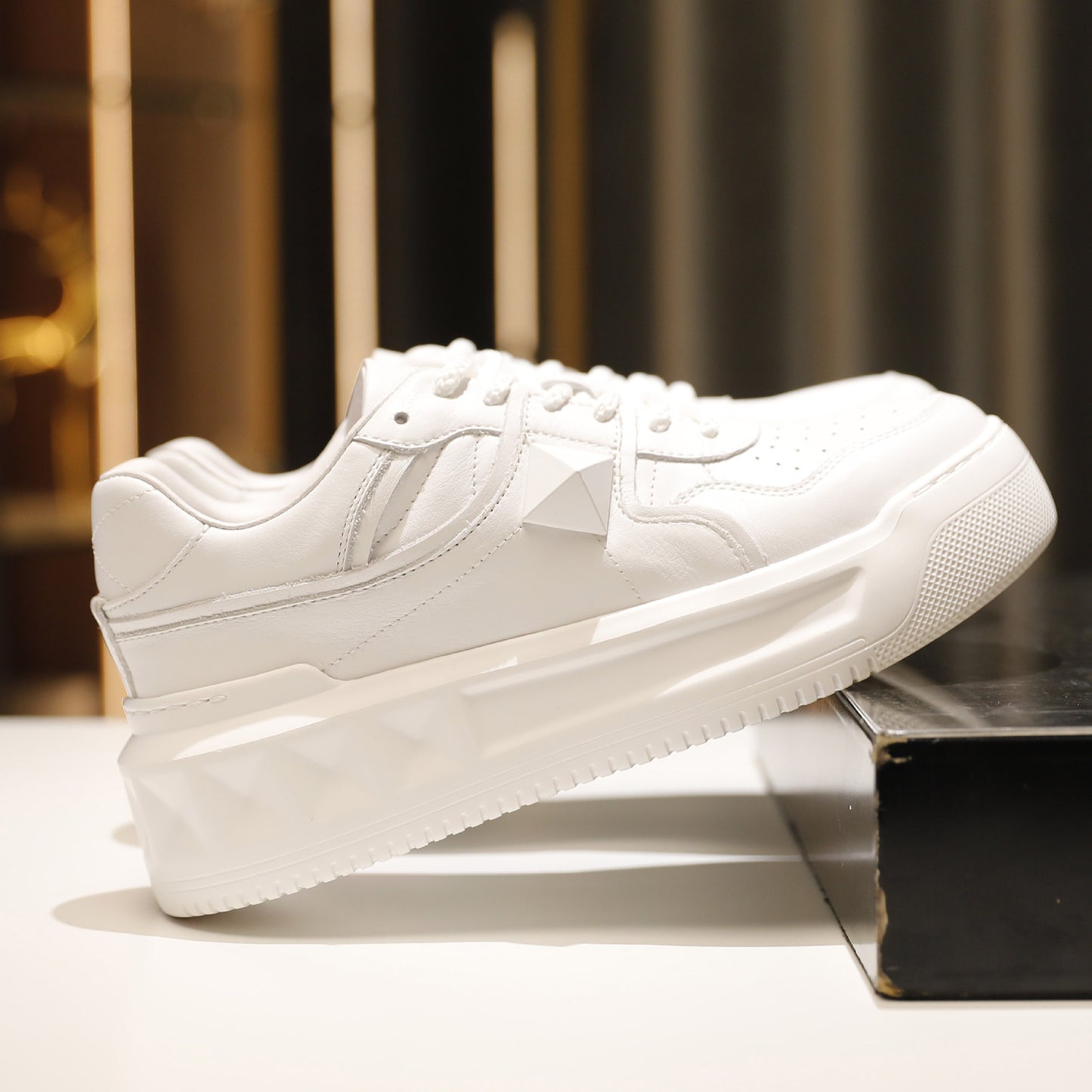 Rose Red Rivet Sports Platform Heightened Sneakers