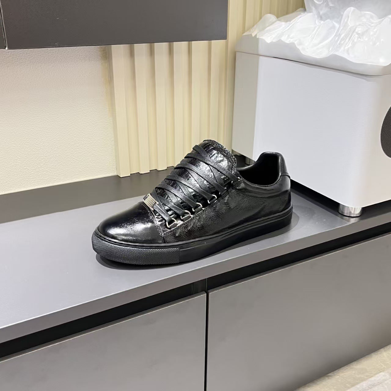 Men's Fashion Trendy Paris Vintage Genuine Men's Board Shoes