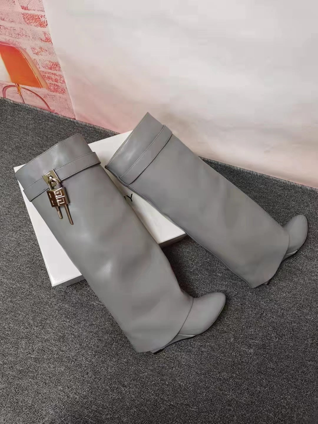Women's Catch High Tube Pants Wedge Knight Height Increasing Insole Large Women's Leather Boots