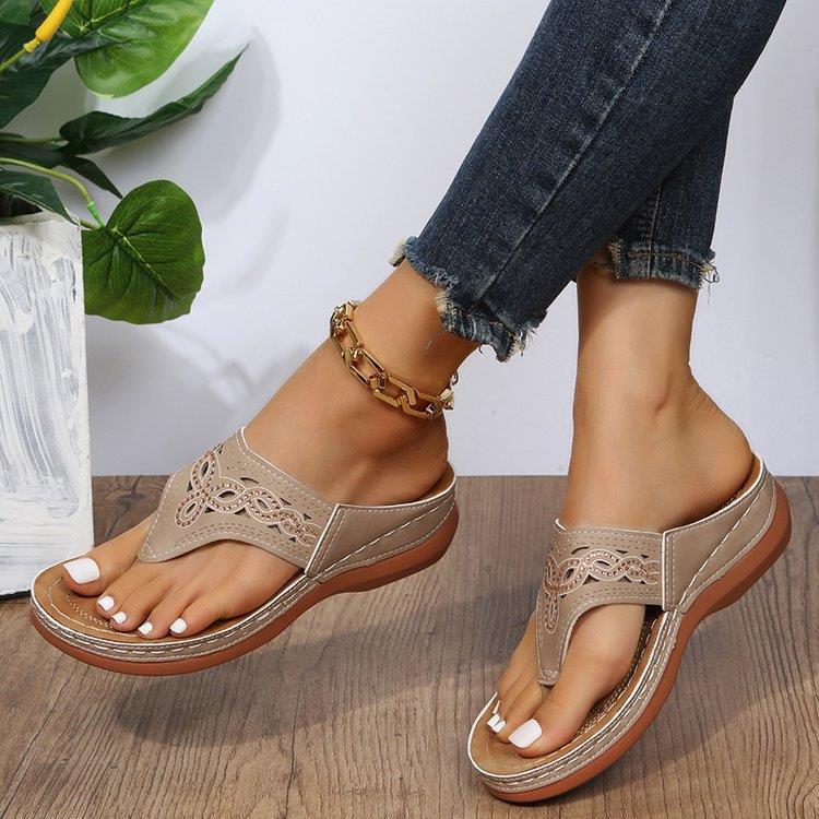 Women's & Men's Flip-flops Summer Plus Size Hollowed Leisure Sandals