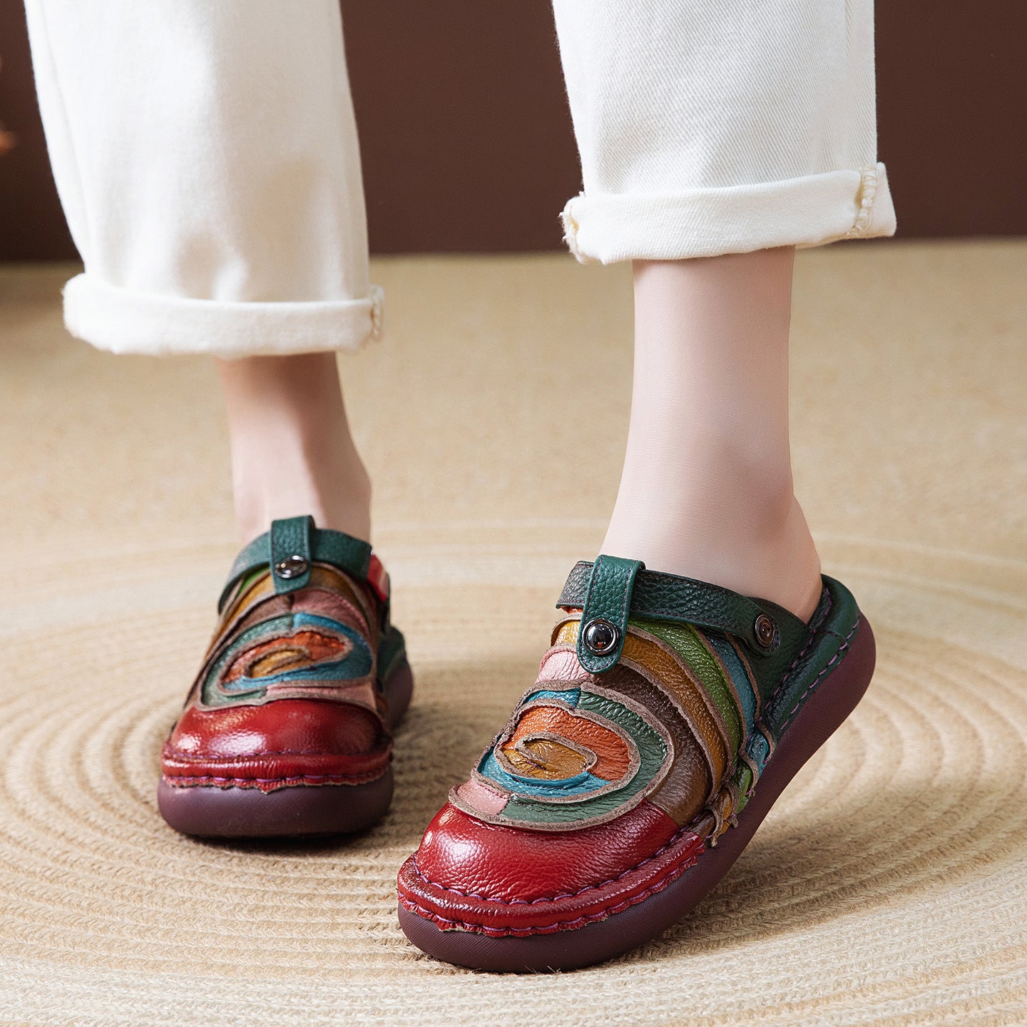 Women's Rainbow Cowhide Sewing Closed Toe Ethnic Style Flat Slippers