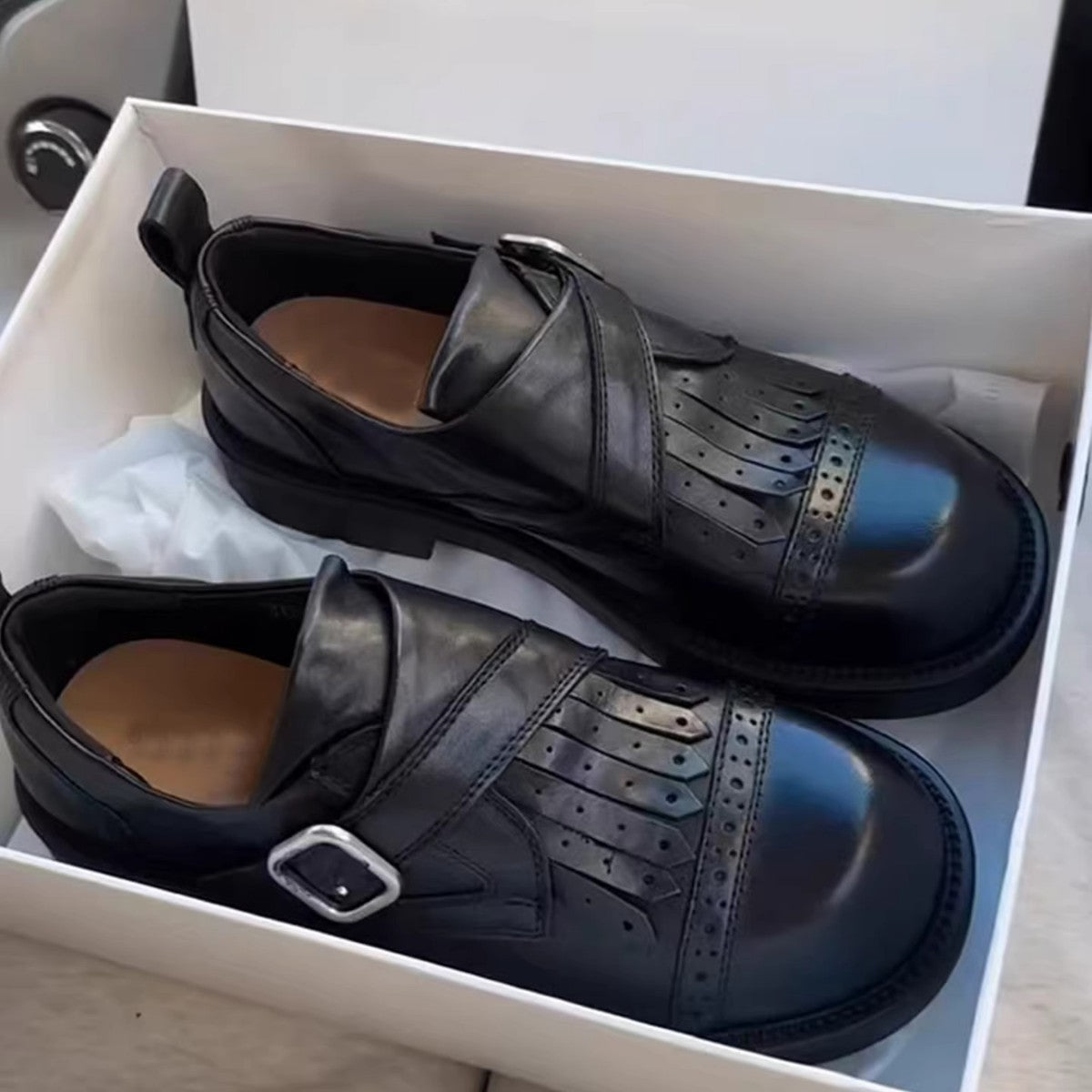 Women's Version Velcro Retro Tassel Round Head Chunky Loafers