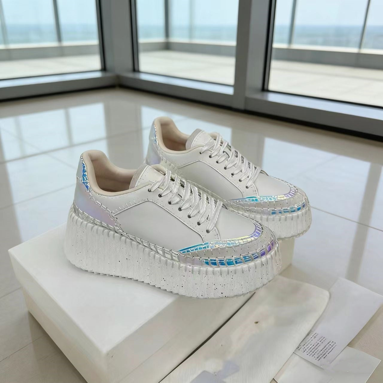 Women's Trend Elevator Wild Biscuit Shape Round Toe Women's Casual Shoes