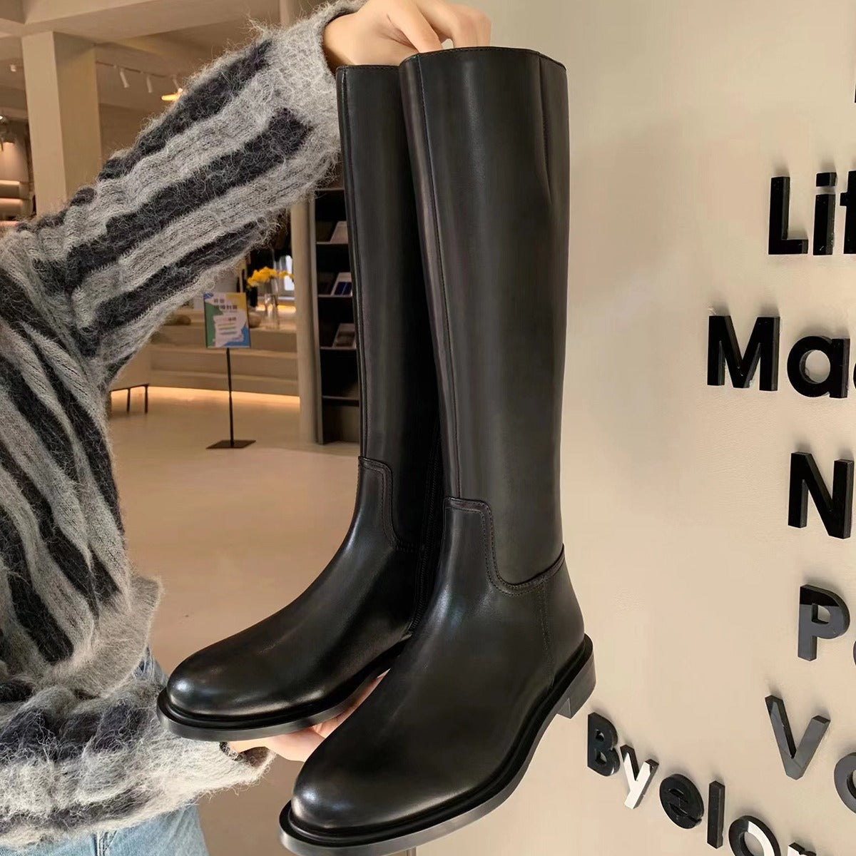 Women's Grape Mom Korean Style Round Head Gold Buckle Chunky Side Women's Leather Boots