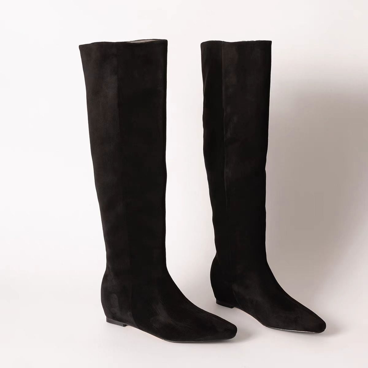 Genuine Long Female Below The Knee Retro Boots