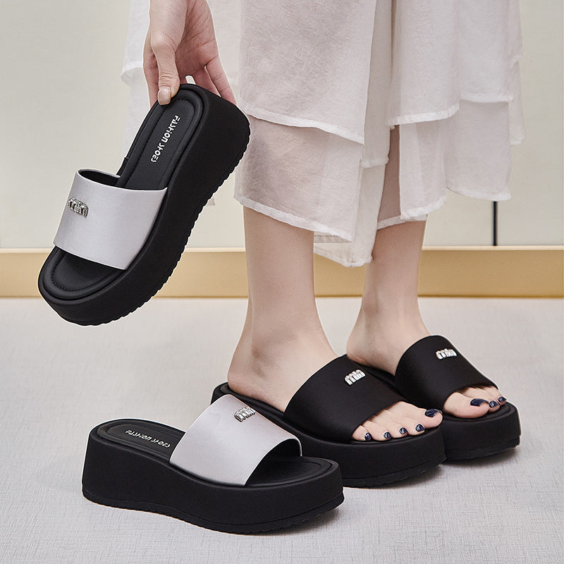 Women's Stylish Lightweight Height Increasing Skinny Flip-flops Summer Outer Wear Slippers