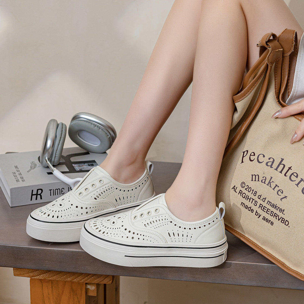 Women's Raise The Bottom Summer Hollow Breathable Sneakers