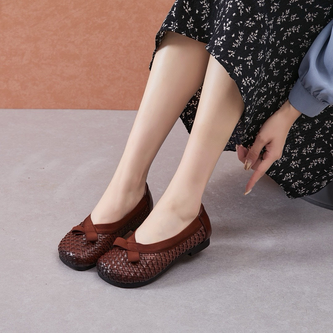 Women's Cowhide Slip-on Woven Bow Breathable Flat Middle-aged Mother Shoes