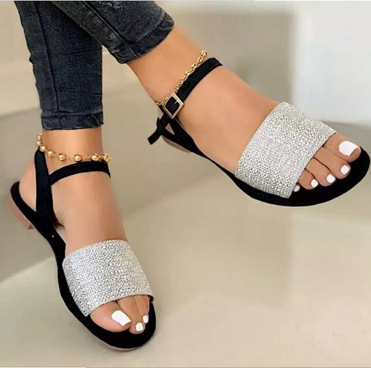 Women's Plus Size Summer Flat Buckle Outer Sandals