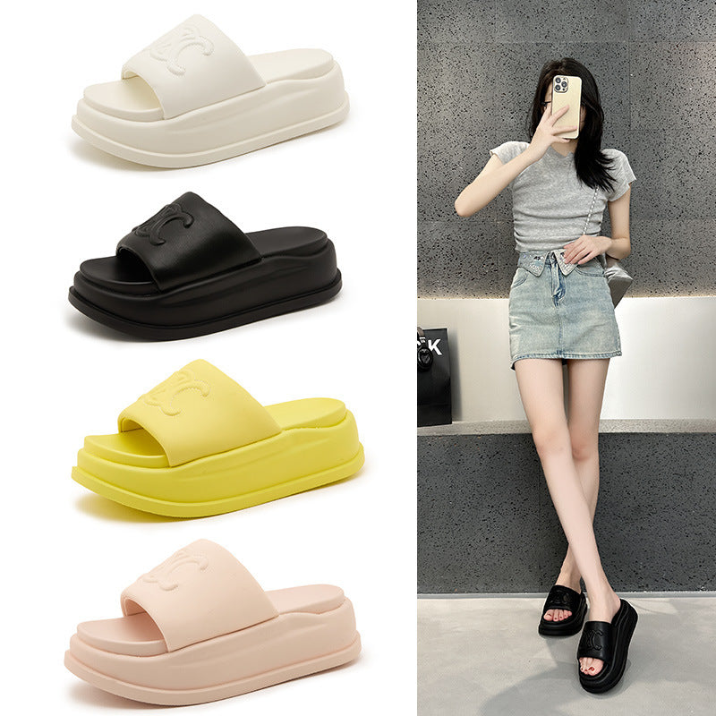 Women's Summer Outdoor Thick Bottom Fashion Velcro Word Thick-soles Slippers