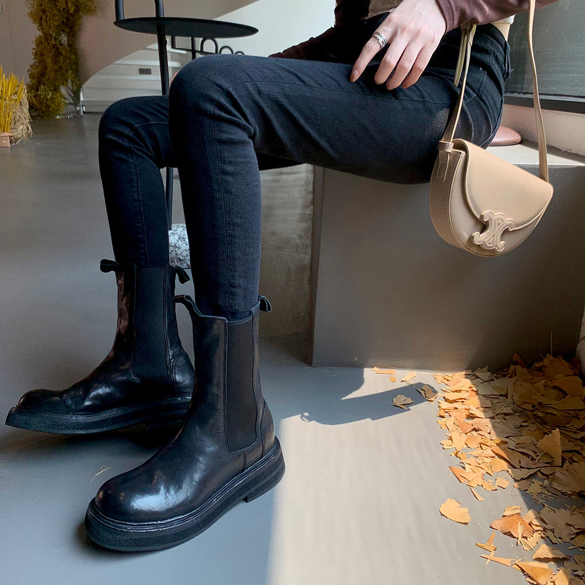 Hair Grape Mom Retro Round Head Chunky Thick Bottom Chelsea Women's Leather Boots