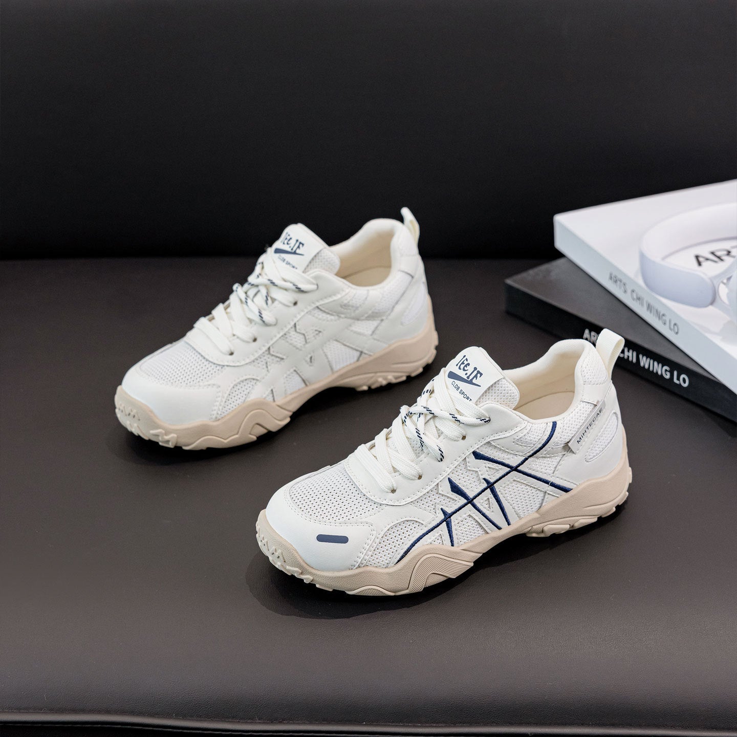 Women's Bottom Inner Height Increasing Soft Not Tired Feet For Long Women's Sports Shoes