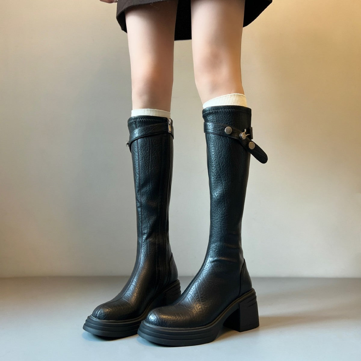 Women's High Skinny Leg Round Toe Slimming Knight Women's Leather Boots