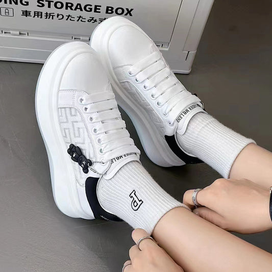 Women's Summer Mesh Surface White Lace Breathable Bear Casual Shoes