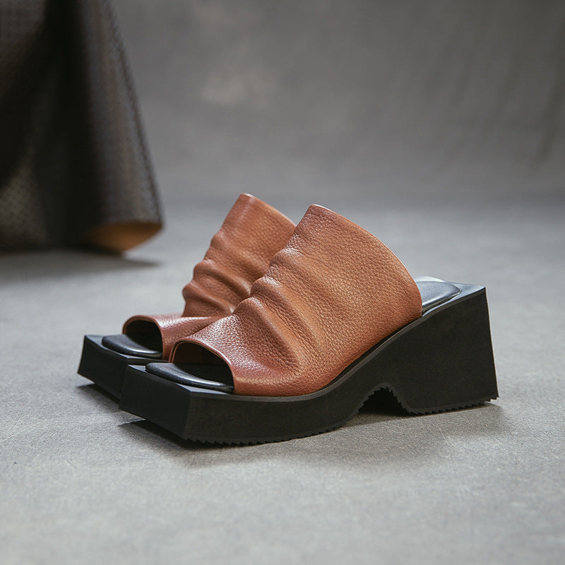 Women's Style Fashionable First Layer Cowhide Square Toe Small Raise The Women's Shoes