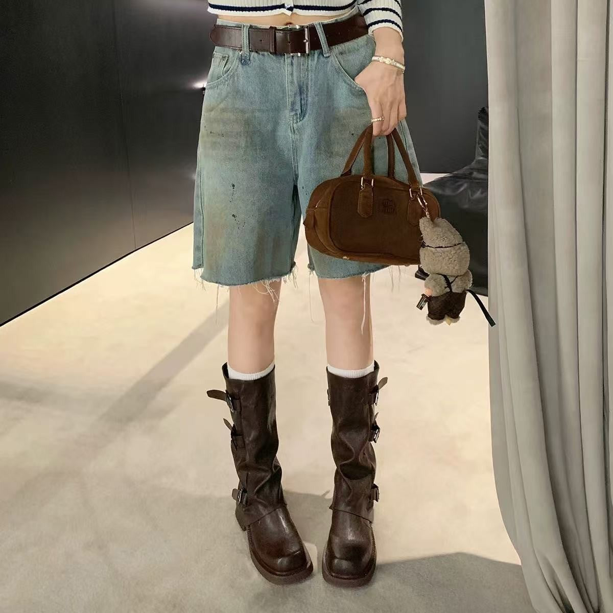 Height Increasing Fashionable Belt Buckle Head Boots